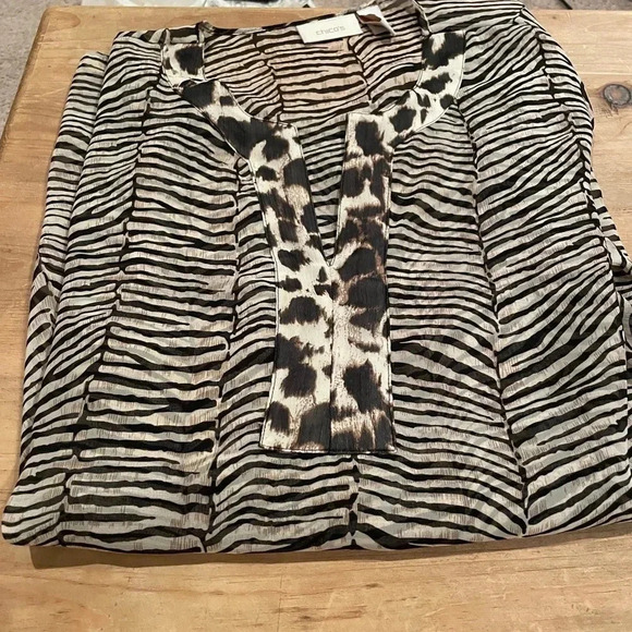 Chico's sheer Zebra Print Mandarin Collar Shirt/Swim Cover Lightweight 12-14 - Picture 1 of 10